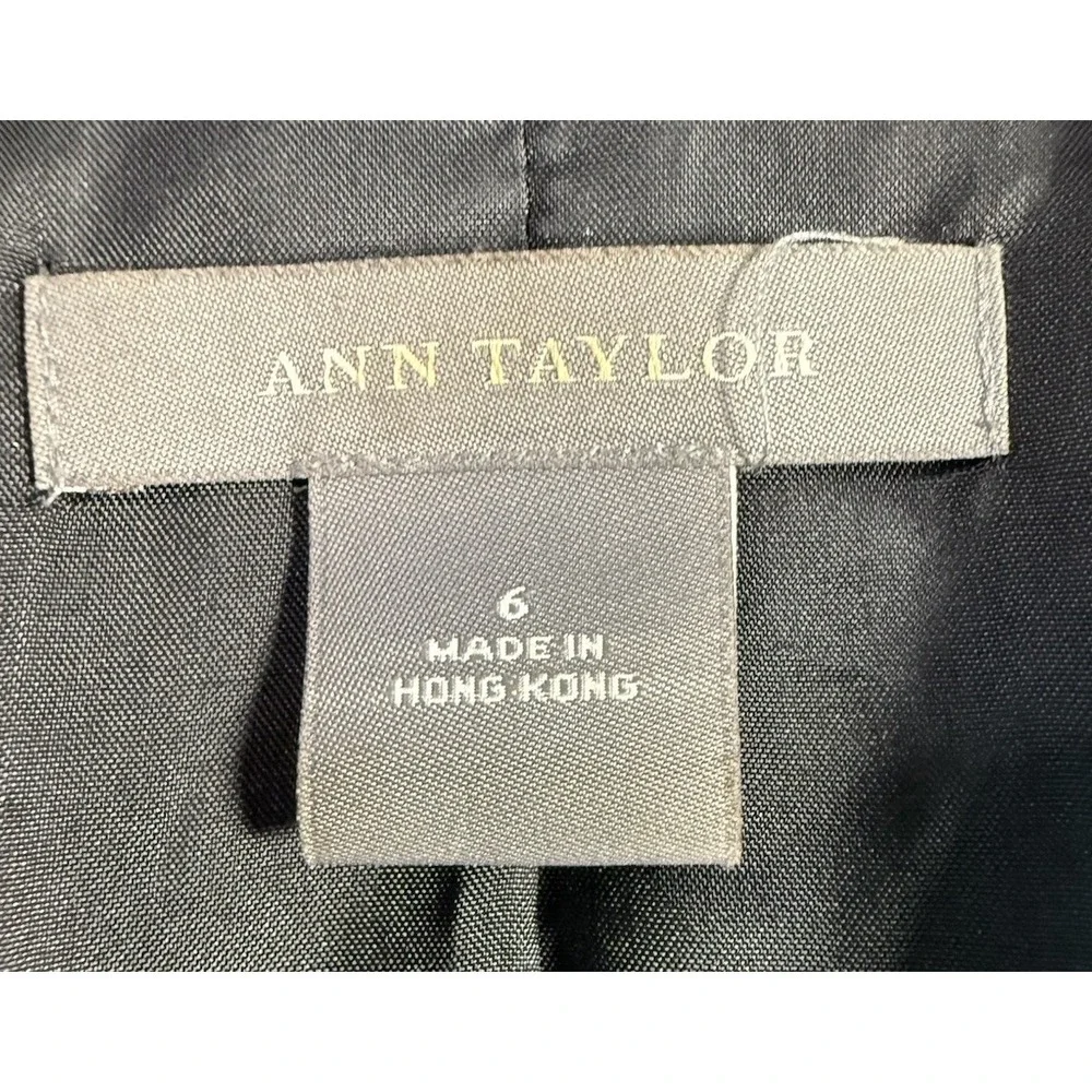 Ann Taylor Blazer Size 6 Black Jacket 3 Buttons Sport Coat Long Sleeve Jacket